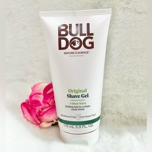 NWT BULLDOG ORIGINAL SHAVE GEL + Aloe Vera Softens hair for a clean close shave